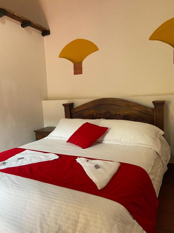 Hotel Hacienda Santa Barbara San Gil